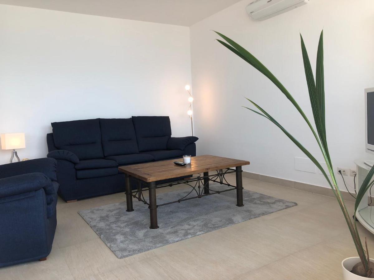 Ferienwohnung Attico Palazzo Di Vetro Luino Exterior foto