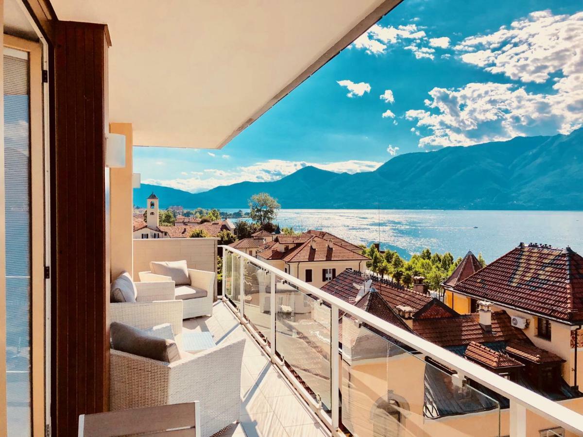 Ferienwohnung Attico Palazzo Di Vetro Luino Exterior foto
